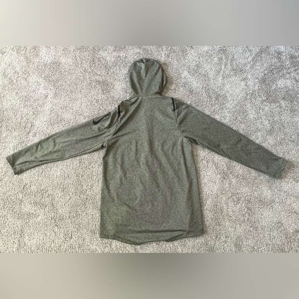 NEW with tags -Men’s Nike Training Zip-up Hoodie - Picture 3 of 11